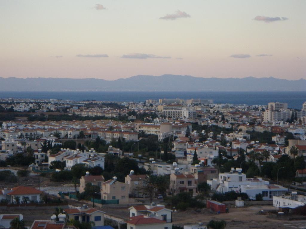 Mythical Sands Resort Ilona Apartment For Families Protaras Eksteriør billede