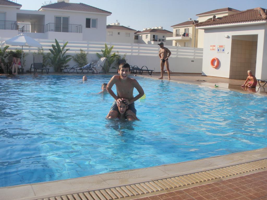 Mythical Sands Resort Ilona Apartment For Families Protaras Eksteriør billede