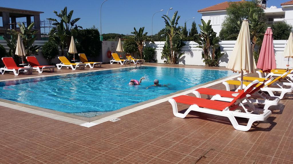 Mythical Sands Resort Ilona Apartment For Families Protaras Eksteriør billede