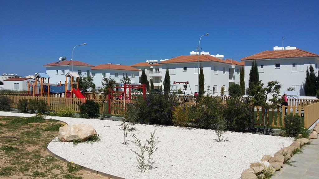 Mythical Sands Resort Ilona Apartment For Families Protaras Eksteriør billede
